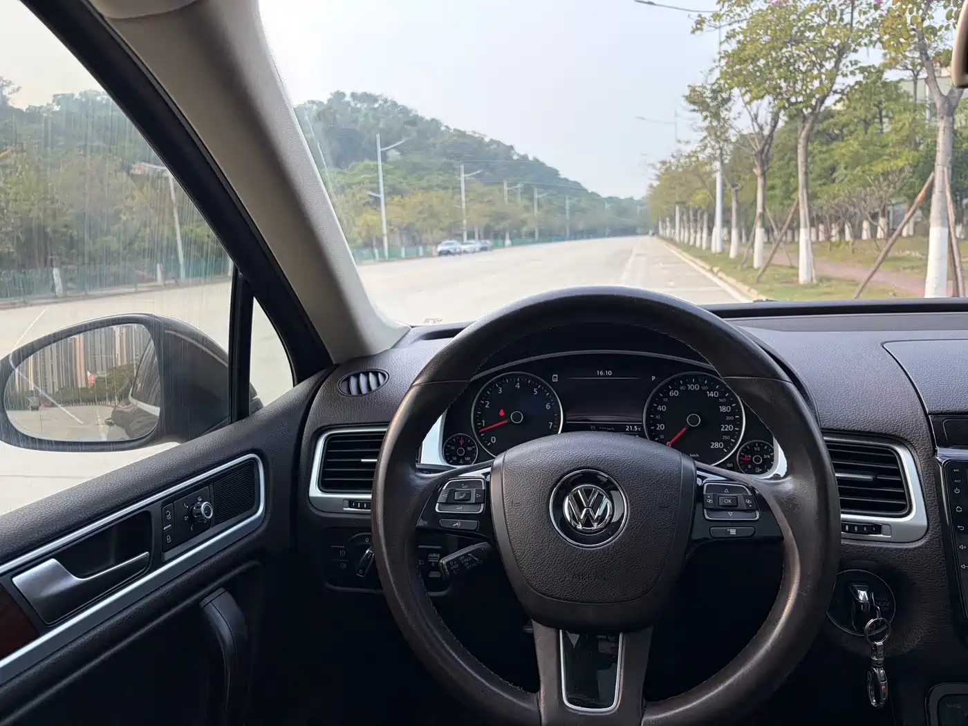 Volkswagen Touareg 2014 3.0TSI New Edge Edition фото 7