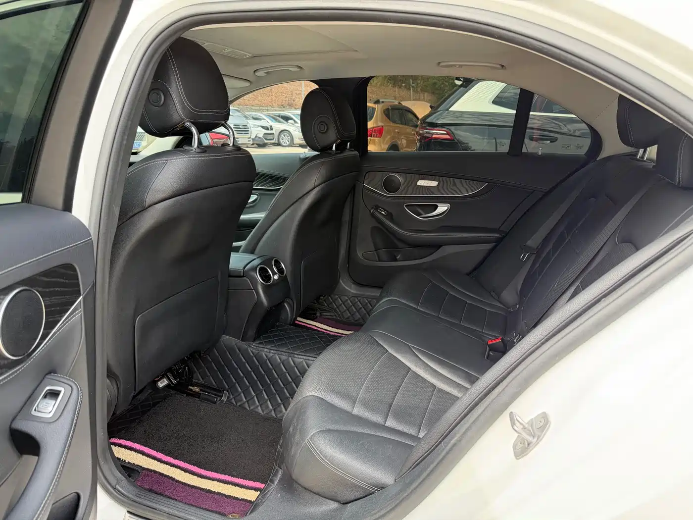 Mercedes-Benz C-Class 2016 C 180 L Sport фото 7