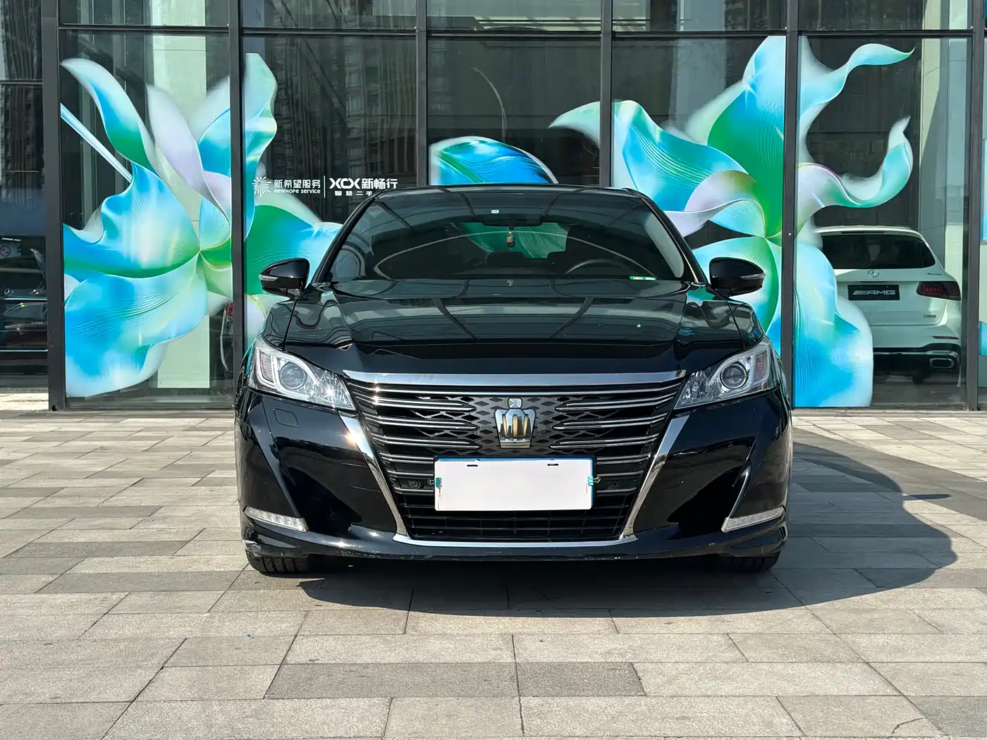 Toyota Crown 2018 2.0T Fashion Edition фото 2