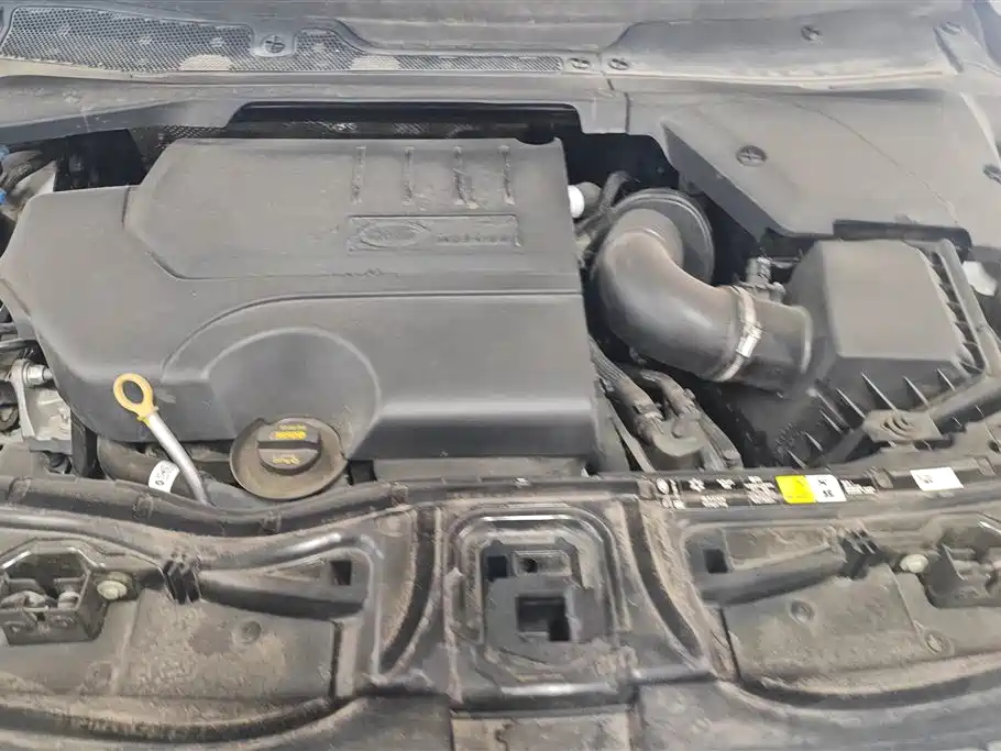 LAND ROVER DISCOVER SPORTS