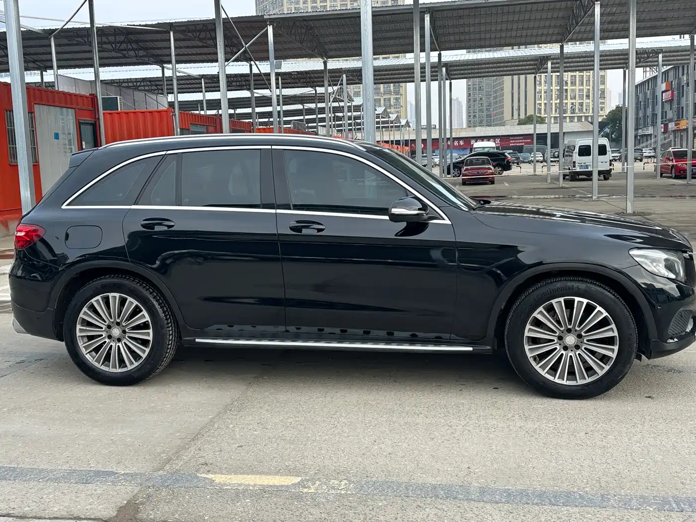 Mercedes-Benz GLC 2017 GLC 200 4MATIC фото 4