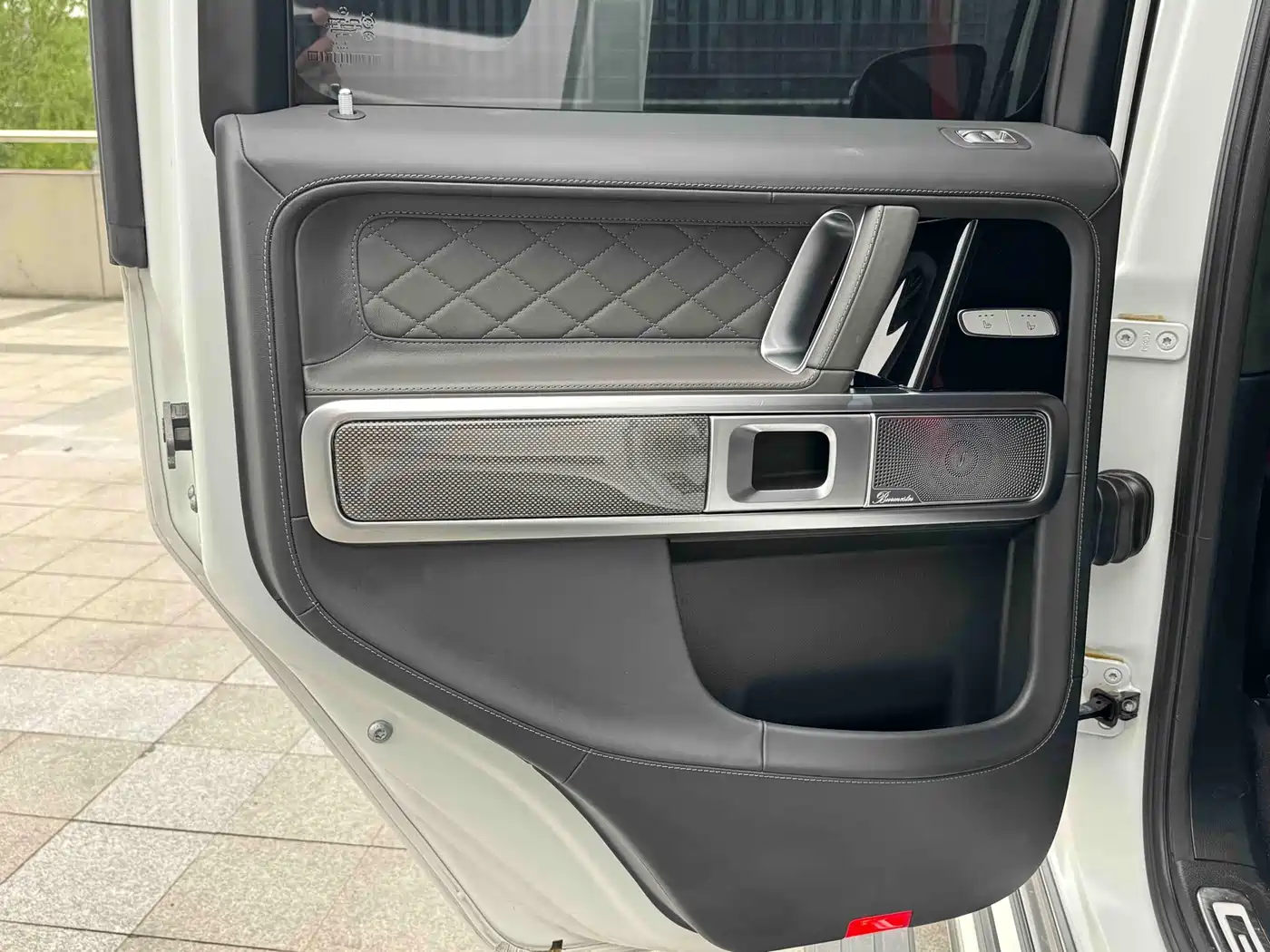 Mercedes-Benz G-Class 2023 G 500 фото 12