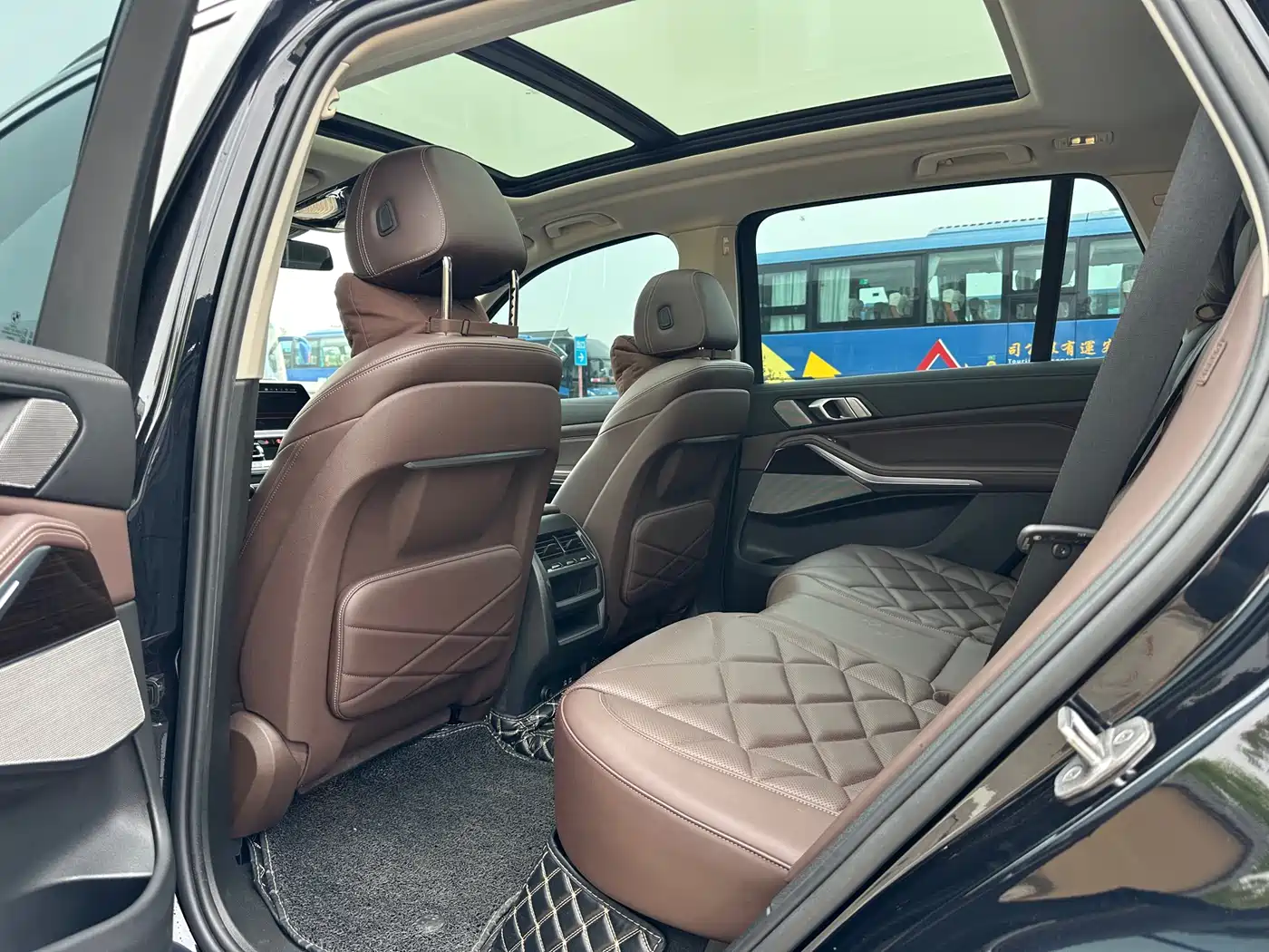 BMW X5 2022 xDrive 30Li Premium M Sport Package фото 9