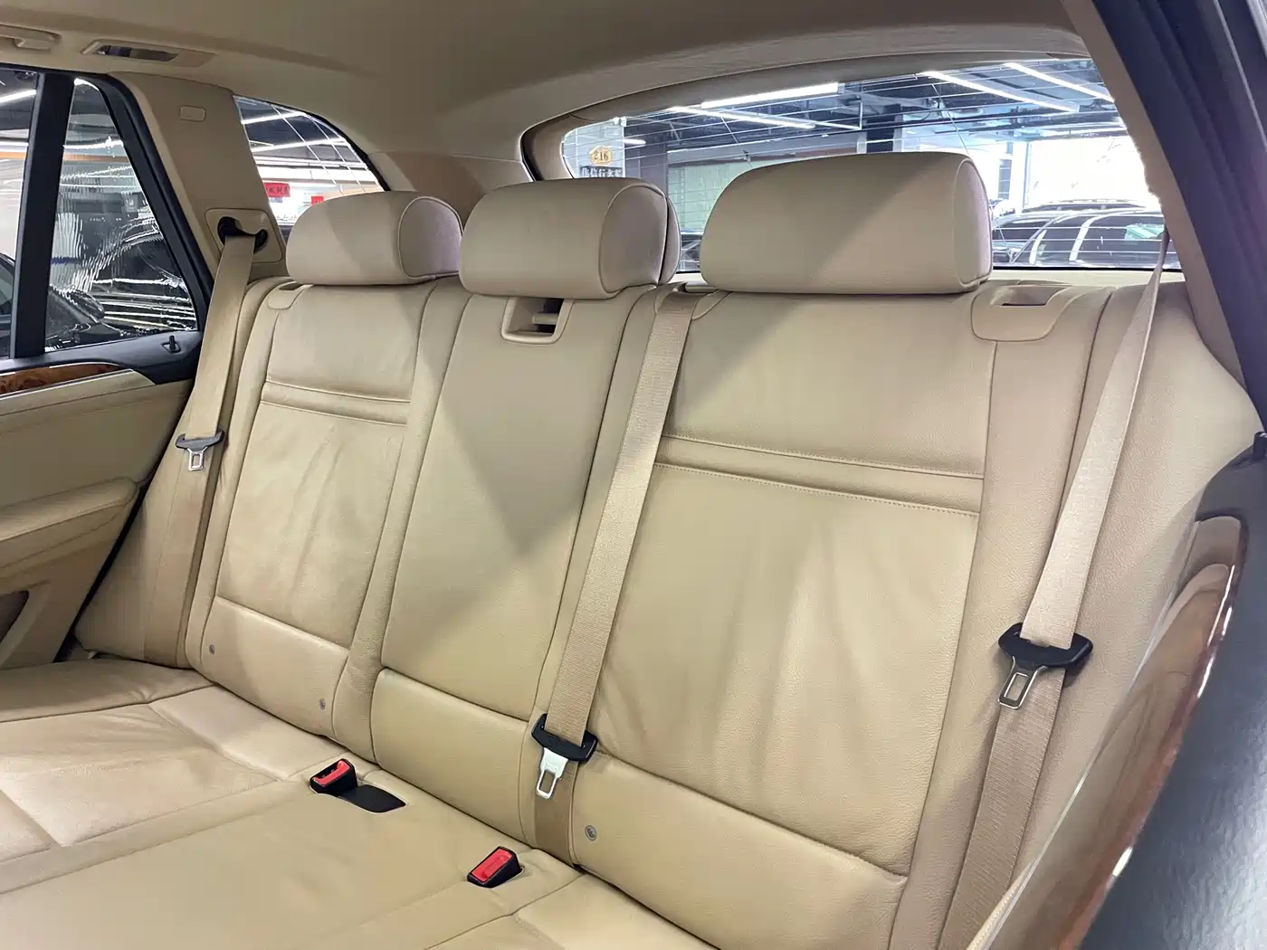 BMW X5 (Import) 2011 xDrive35i Leading Edition фото 34