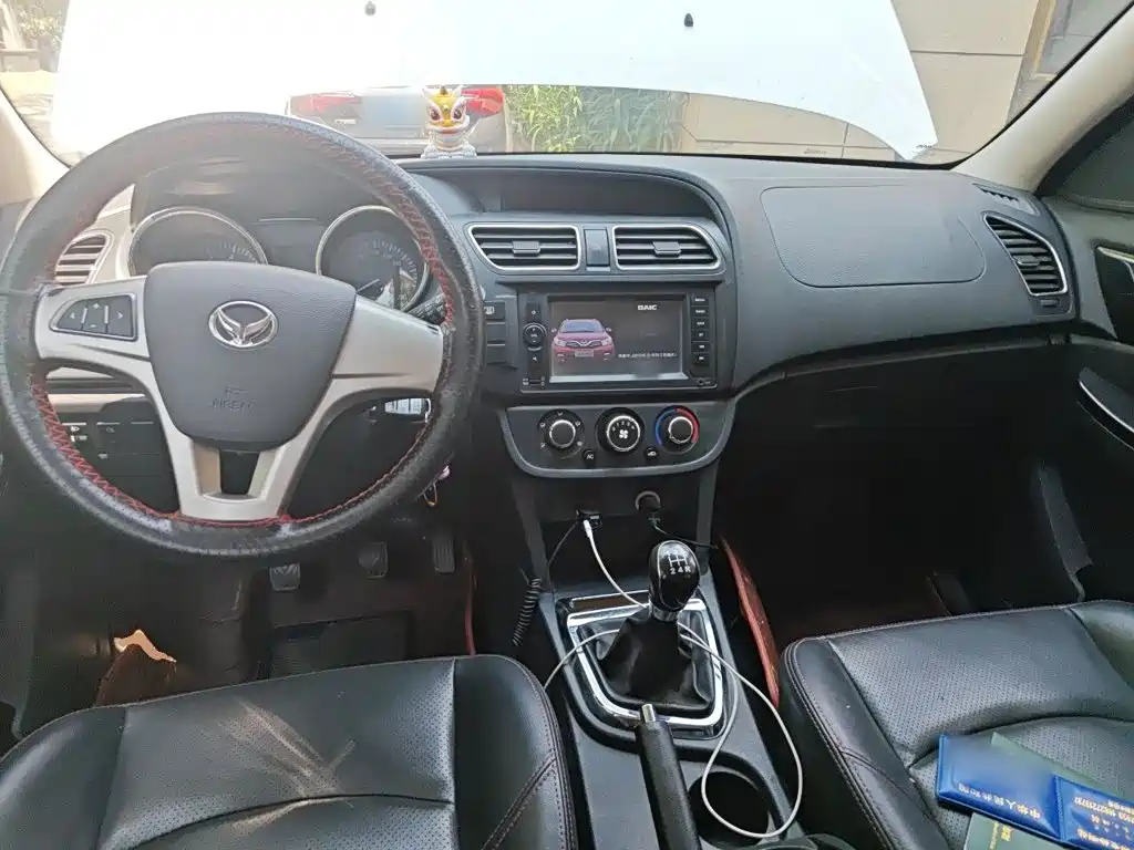 BAIC Huansu S2 2016 2014 1.5L Manual Luxury (China IV)