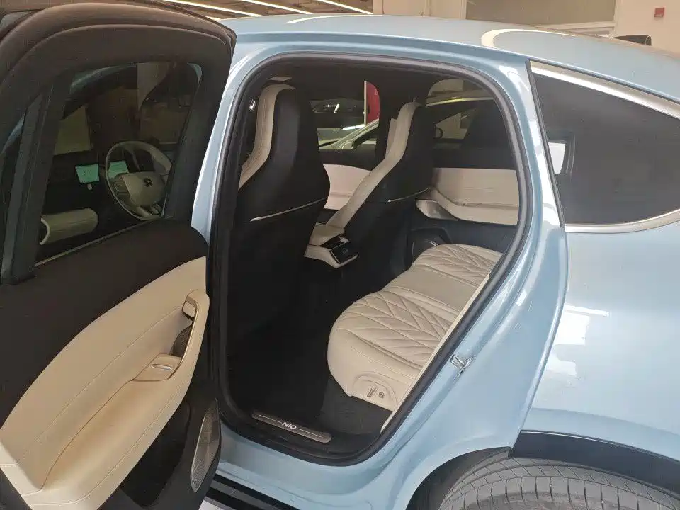 2025 NIO EC6