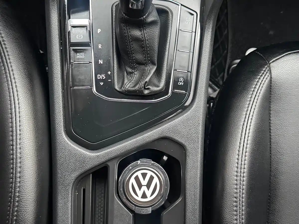 Volkswagen Tharu 2022 280TSI 2WD Trend фото 18