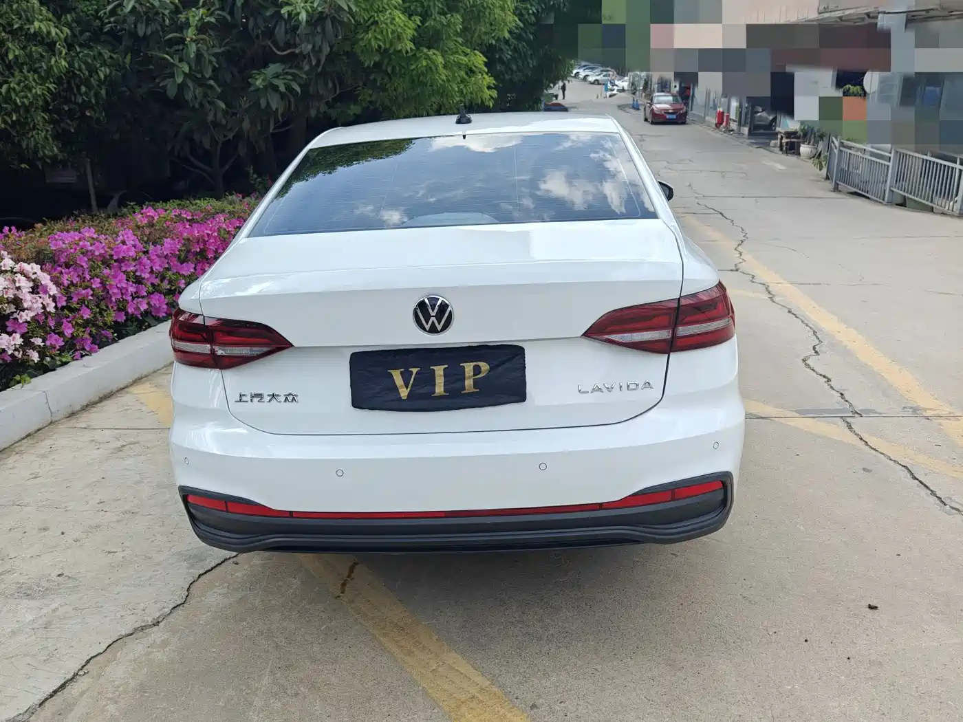 Volkswagen Lavida 2023 1.5L Auto Delight Edition фото 10