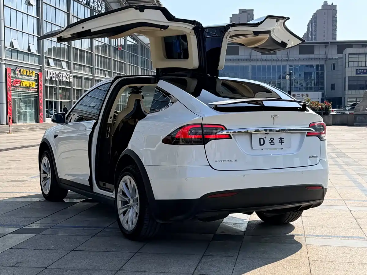 Tesla Model X 2017 2016 Model X P100D Performance