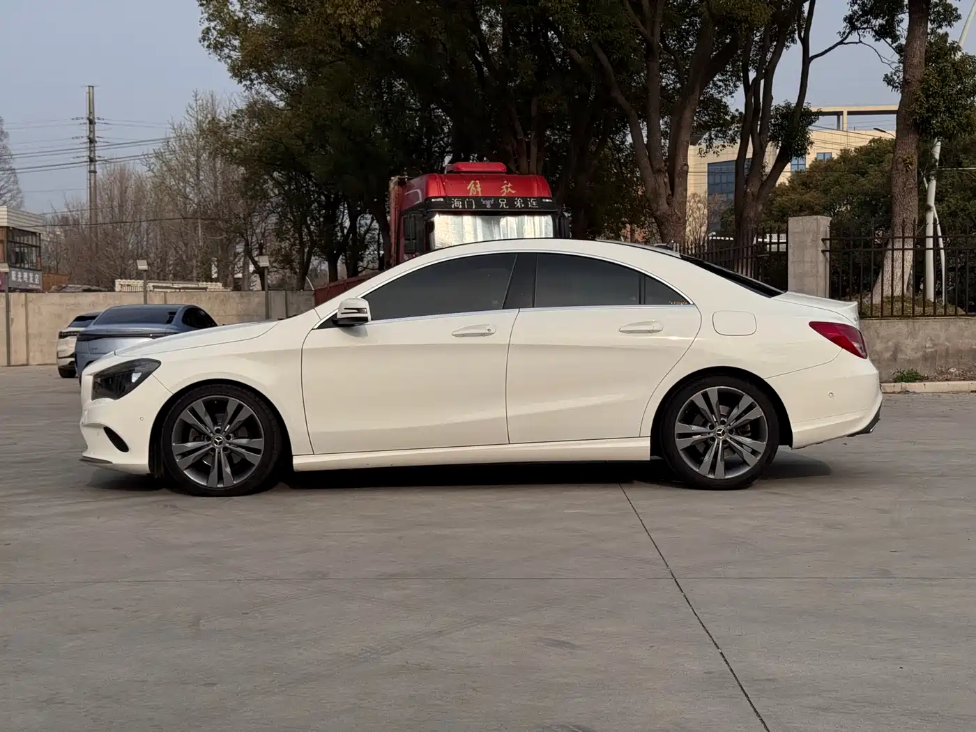 Mercedes-Benz CLA (Import) 2018 CLA 200 Dynamic Edition фото 16