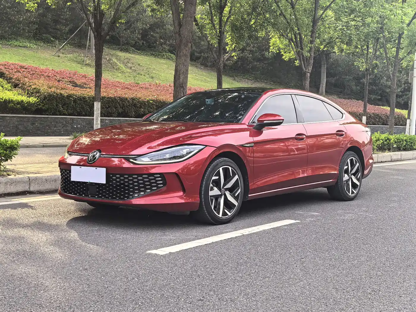 VOLKSWAGEN LINGDU 2024