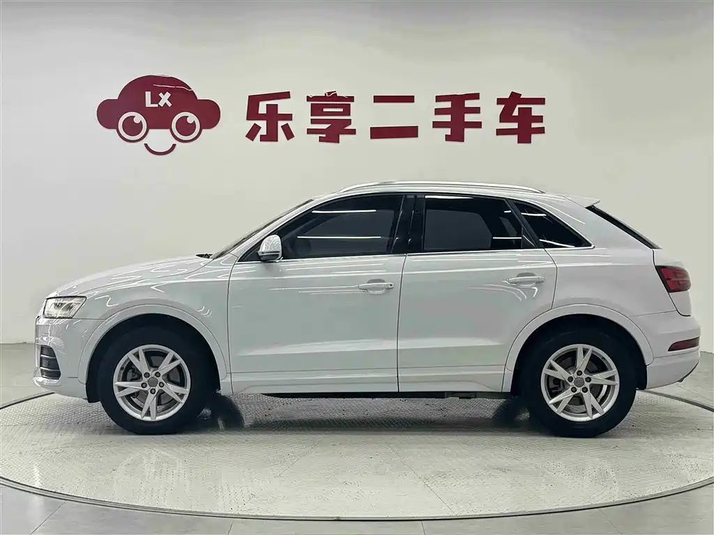 Audi Q3 2017 30 TFSI Fashion фото 2