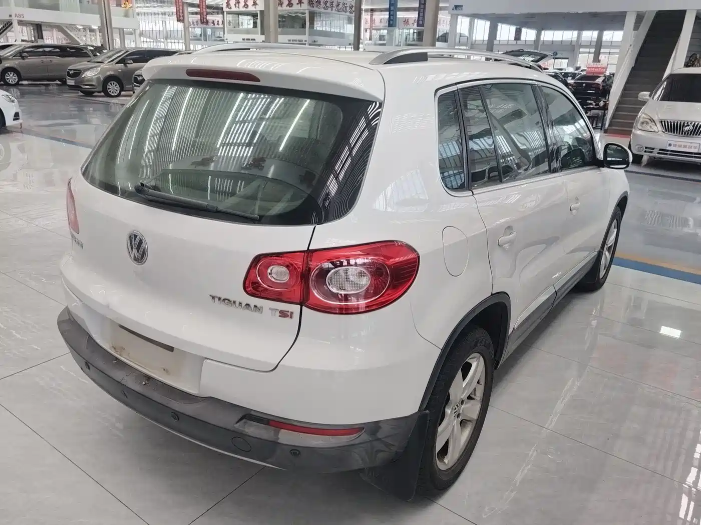 Volkswagen Tiguan 2012 1.8TSI Automatic 2WD Elite Edition фото 8