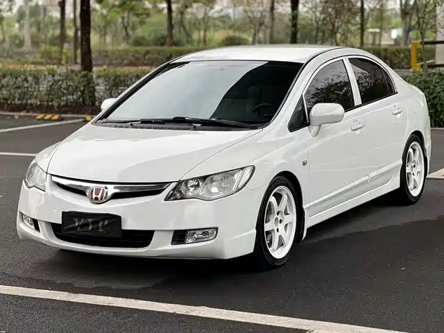  CIIMO CIIMO 2012 1.8L Automatic