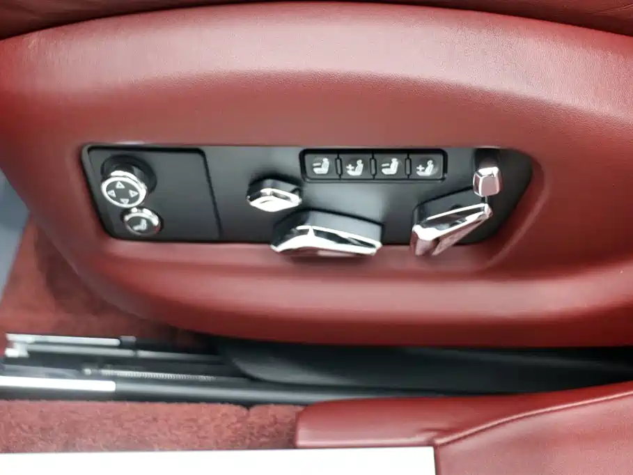 BENTLEY FLYING SPUR PLUG IN HYBRID