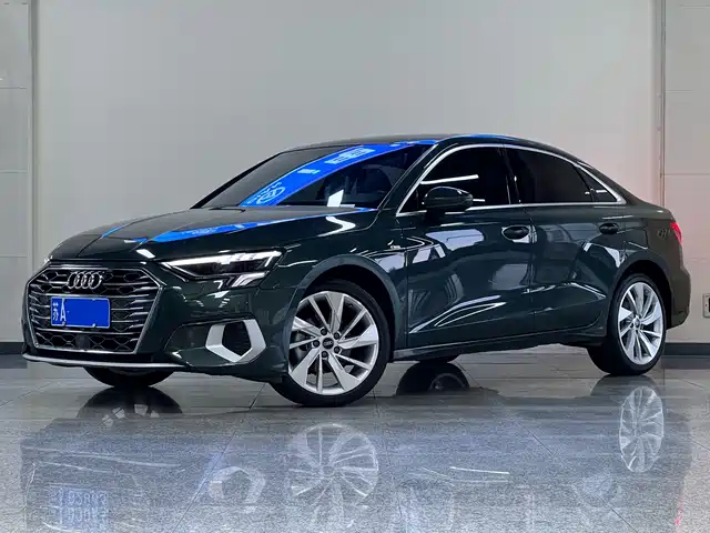 Audi A3 A3L Limousine 35 TFSI, Stylish Elegant