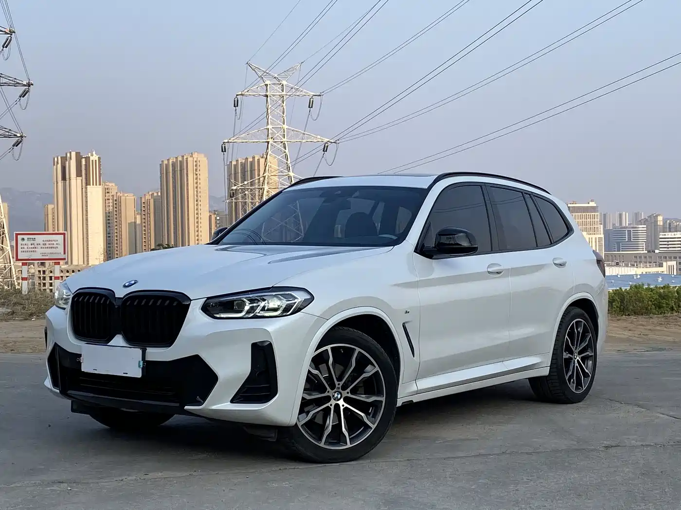 BMW X3 2022 xDrive30i Leading M Night Package