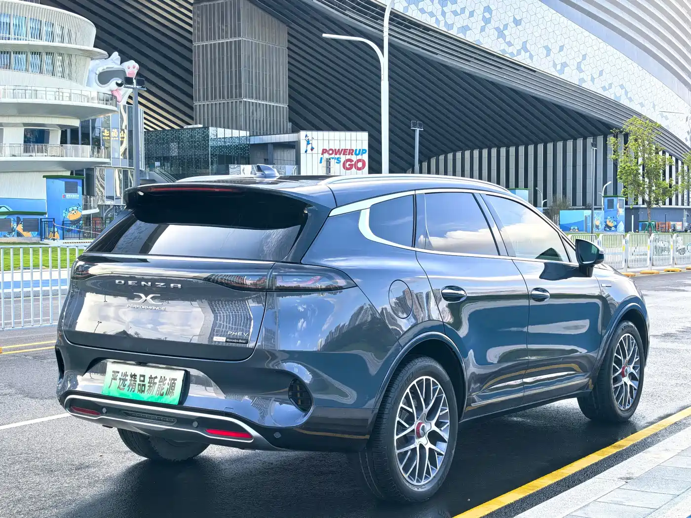 Denza X 2020 PHEV Classic Edition фото 23