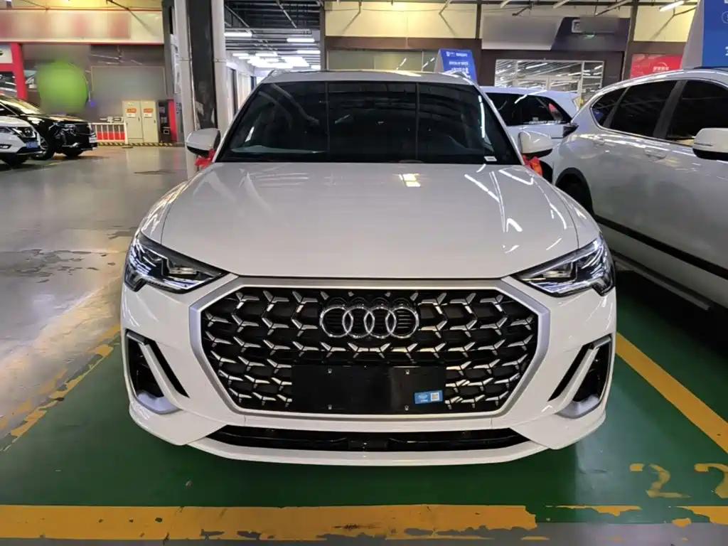 2025 Audi Q3
