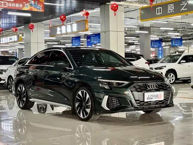 Audi A3 2023 A3L Limousine 35 TFSI Fashion Sport — фото 3