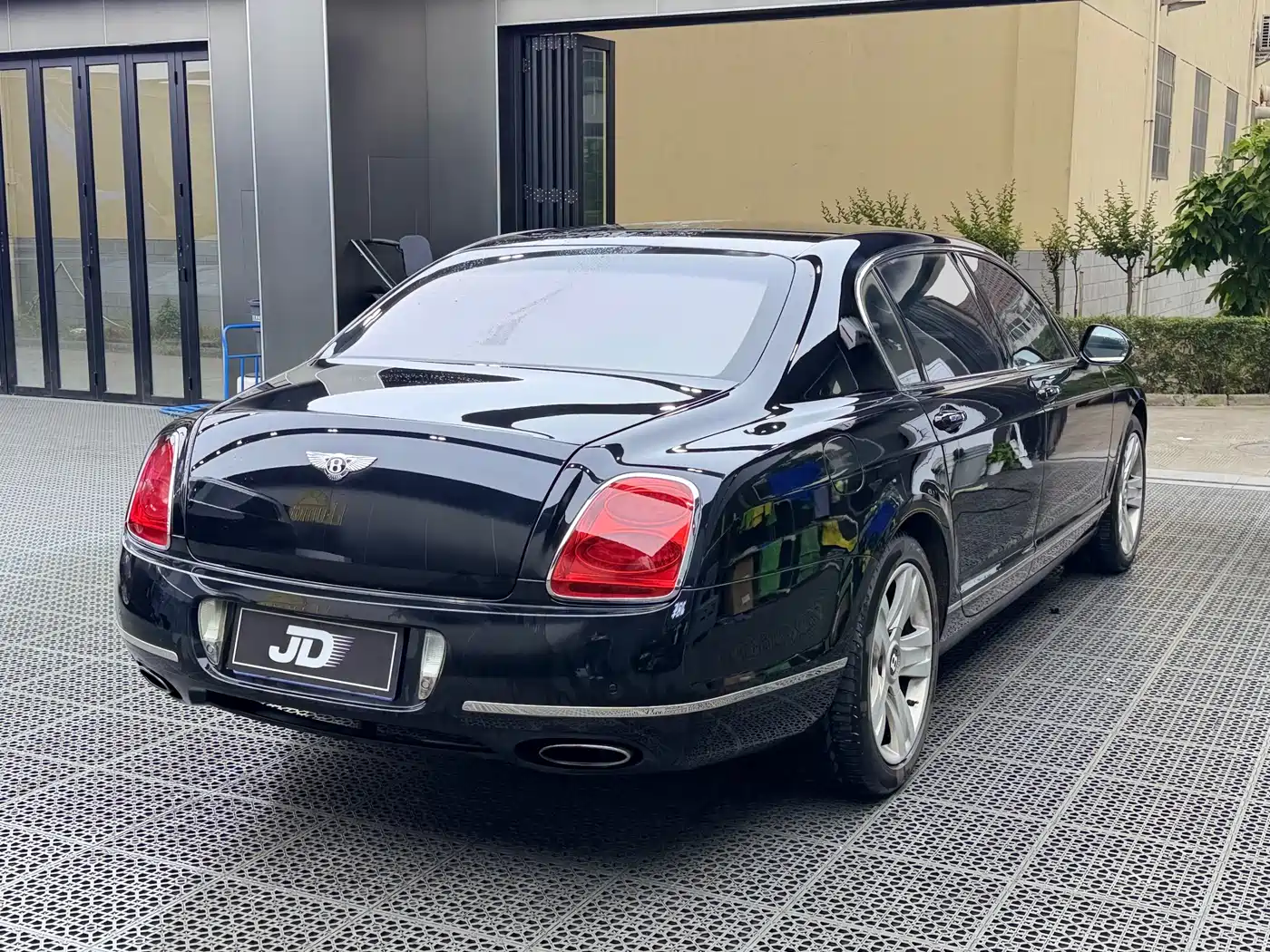Bentley Flying Spur 2011 2010 6.0T 5-seater Version