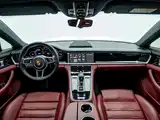 Фото 17 - Porsche Panamera