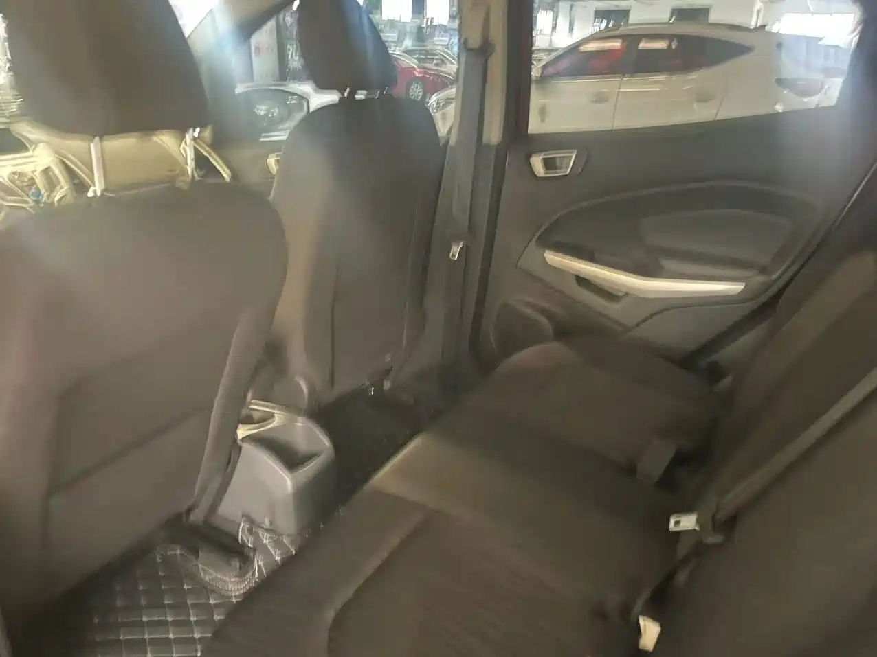 Ford EcoSport 2014 2013 1.5L Automatic Premium Edition