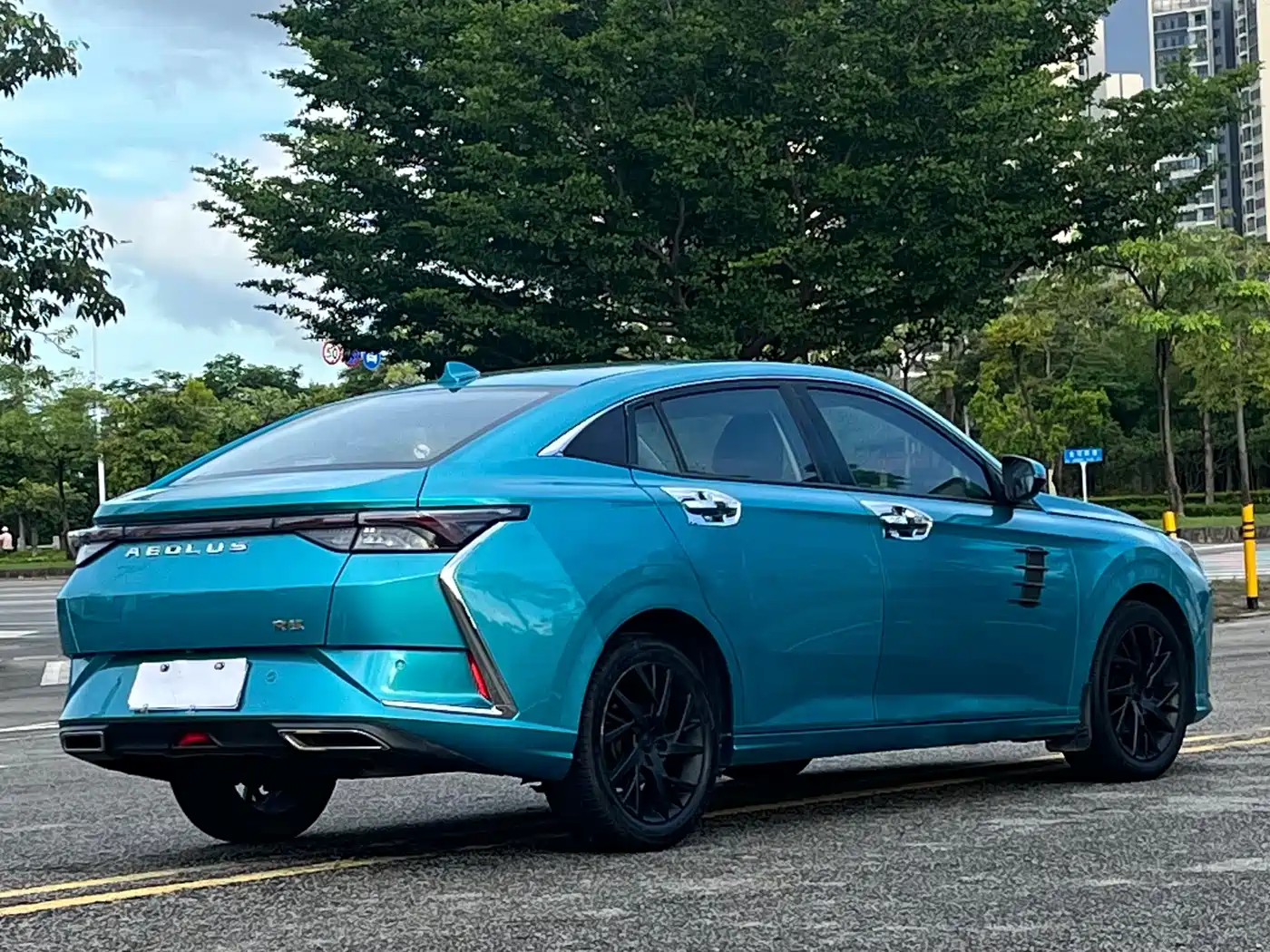 Dongfeng Aeolus Yixuan 2019 2020 230T Automatic Dazzle Edition
