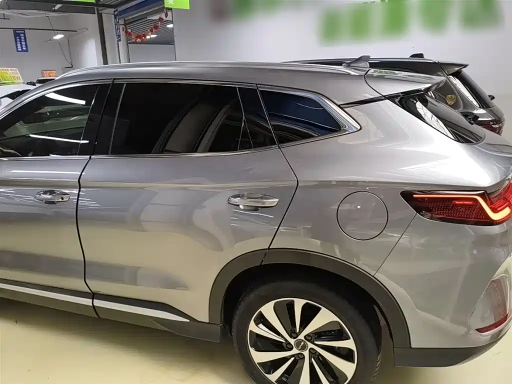 BYD Song PLUS PHEV 2023 Champion Edition DM-i 110KM Flagship фото 5