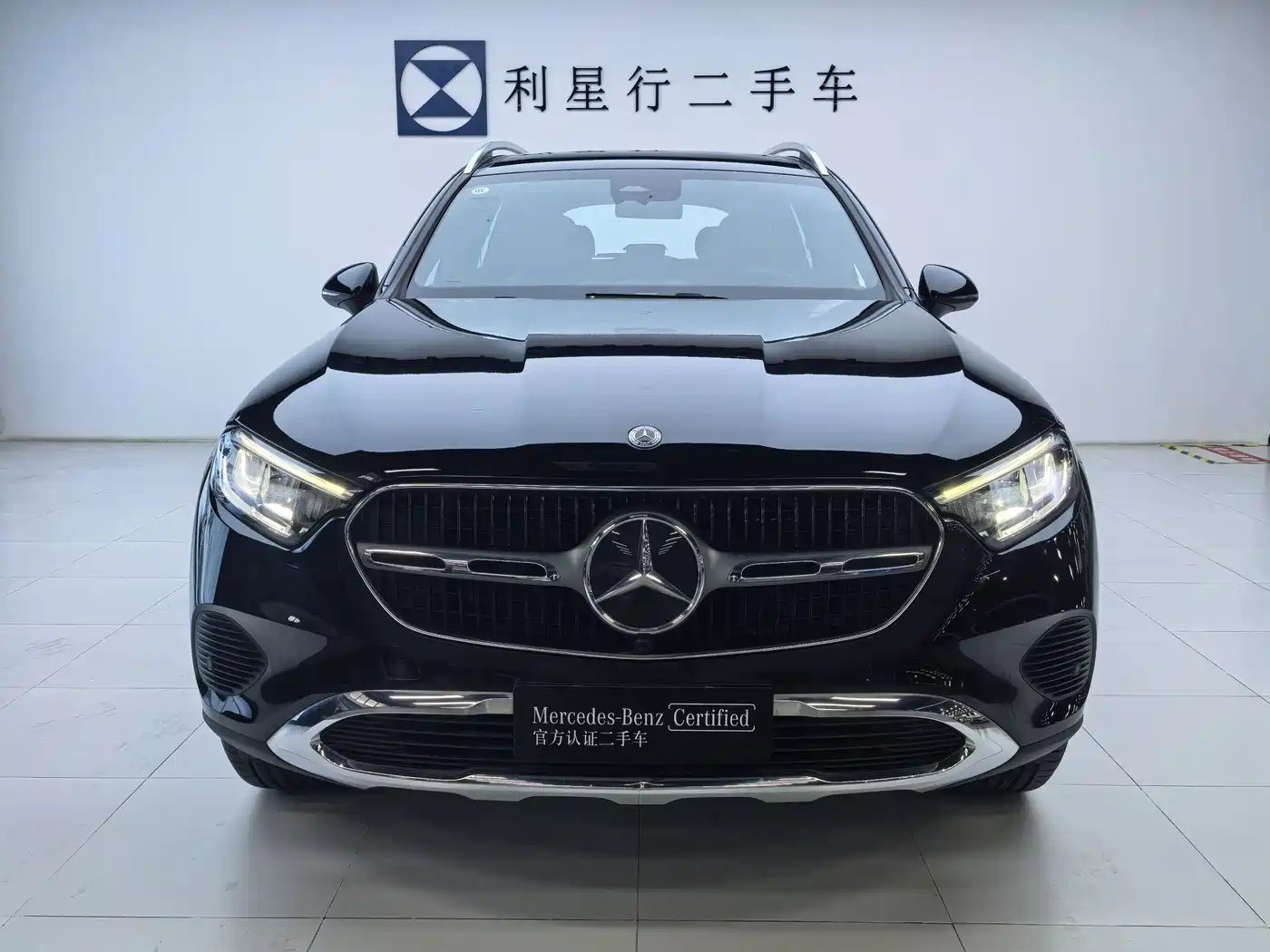 MERCEDES-BENZ GLC