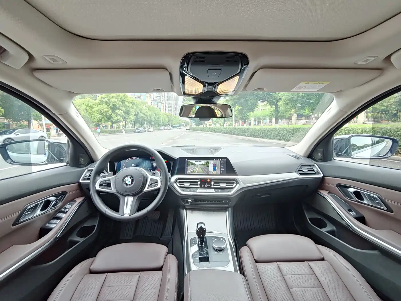 BMW 3 Series 2021 325Li M Sport Night Edition фото 11