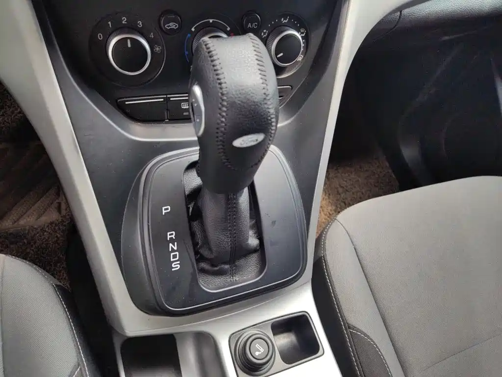 Ford Kuga 2014 2013 1.6L GTDi FWD Trend