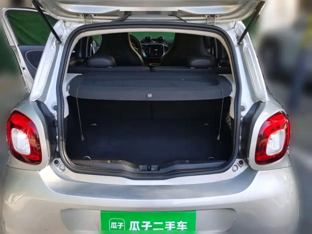 smart forfour 2018 2018 0.9T 66kW Pioneer Edition