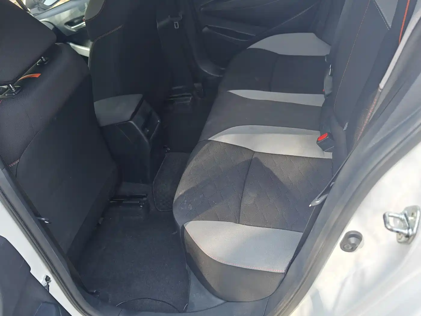 Toyota Corolla 2021 1.2T S-CVT Pioneer PLUS Edition фото 5