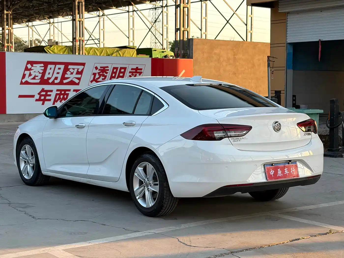 Buick Regal 2017 20T Elite Type фото 17