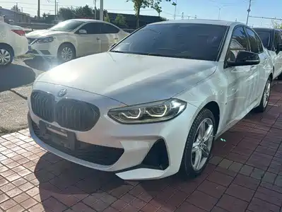 BMW 1