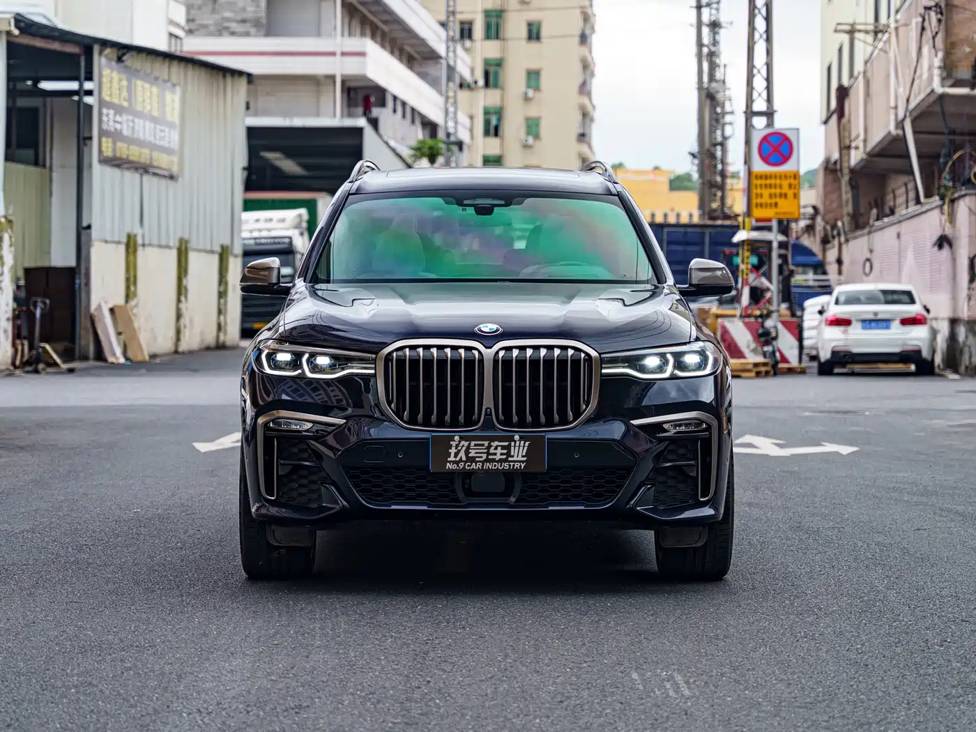BMW X7 2022 xDrive M50i фото 2