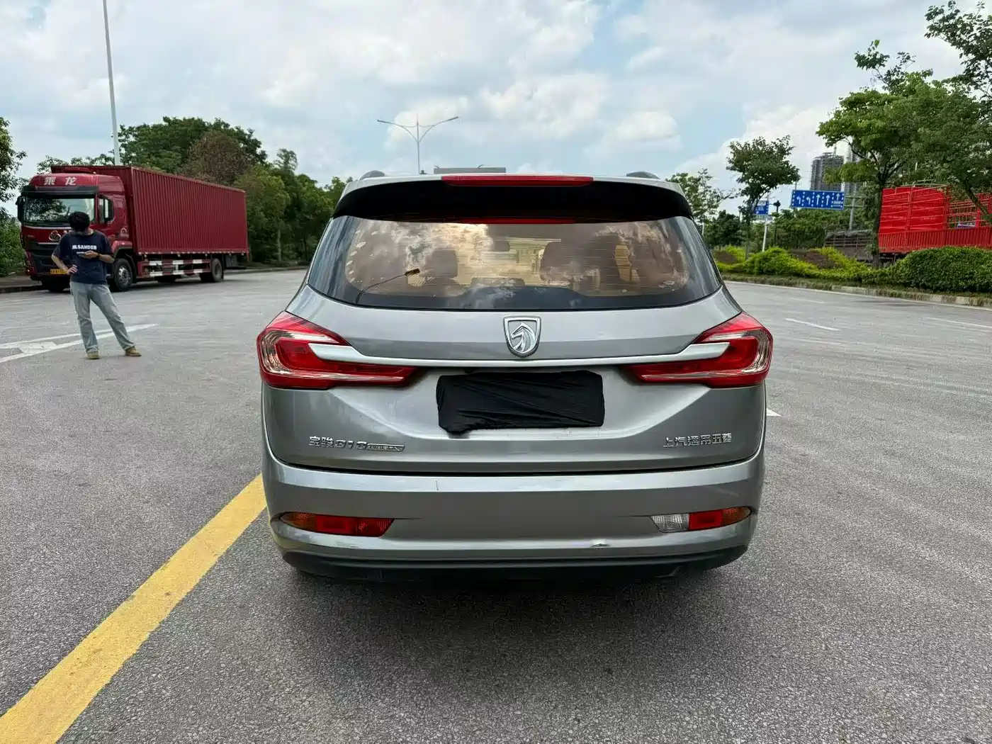 Baojun 310W 2018 2017 1.5L Manual Comfort China V