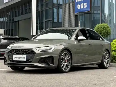 Audi S4