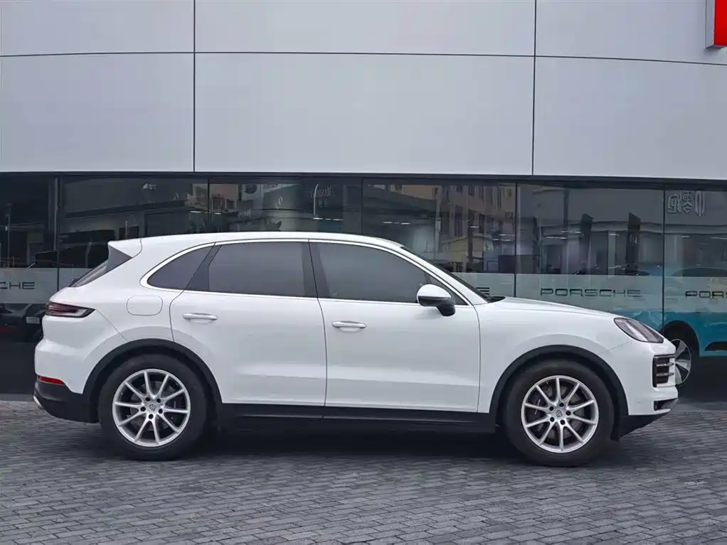 Porsche Cayenne 2024 Cayenne 3.0T фото 7