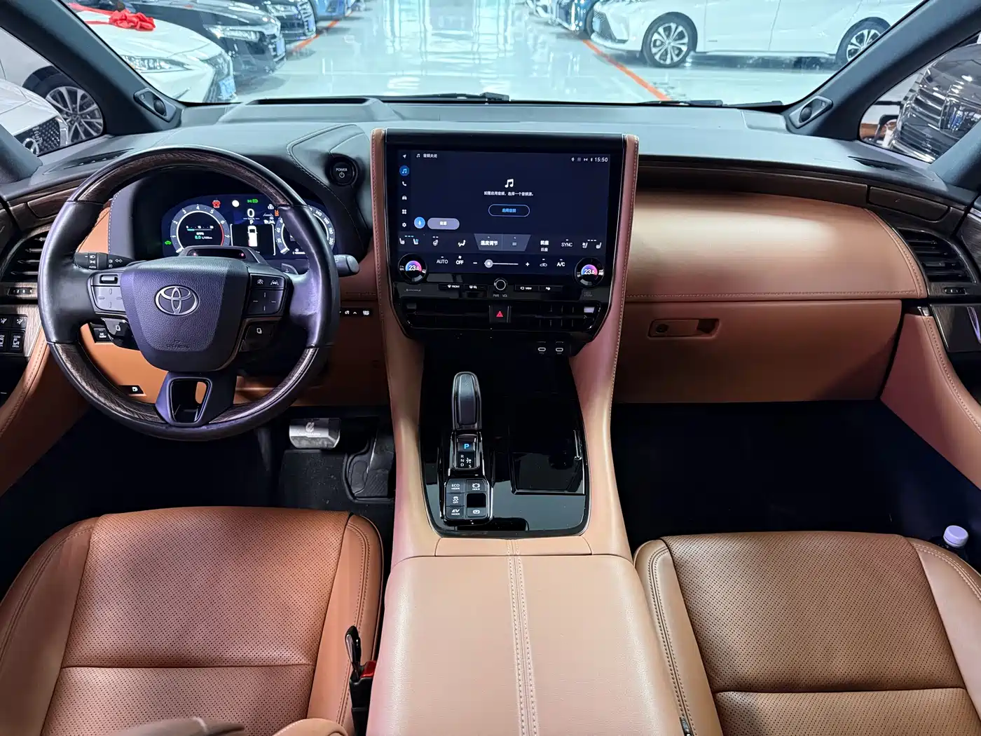Toyota Alphard 2024 Hybrid 2.5L Ultimate Enjoyment Edition фото 8
