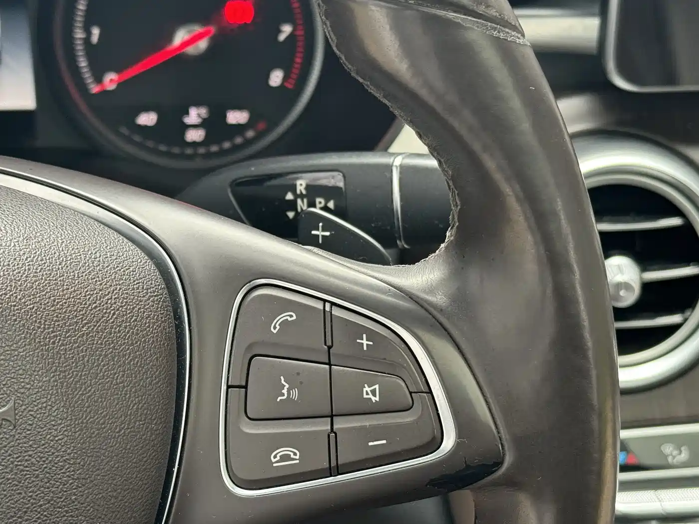 Mercedes-Benz GLC 2017 GLC 200 4MATIC фото 47