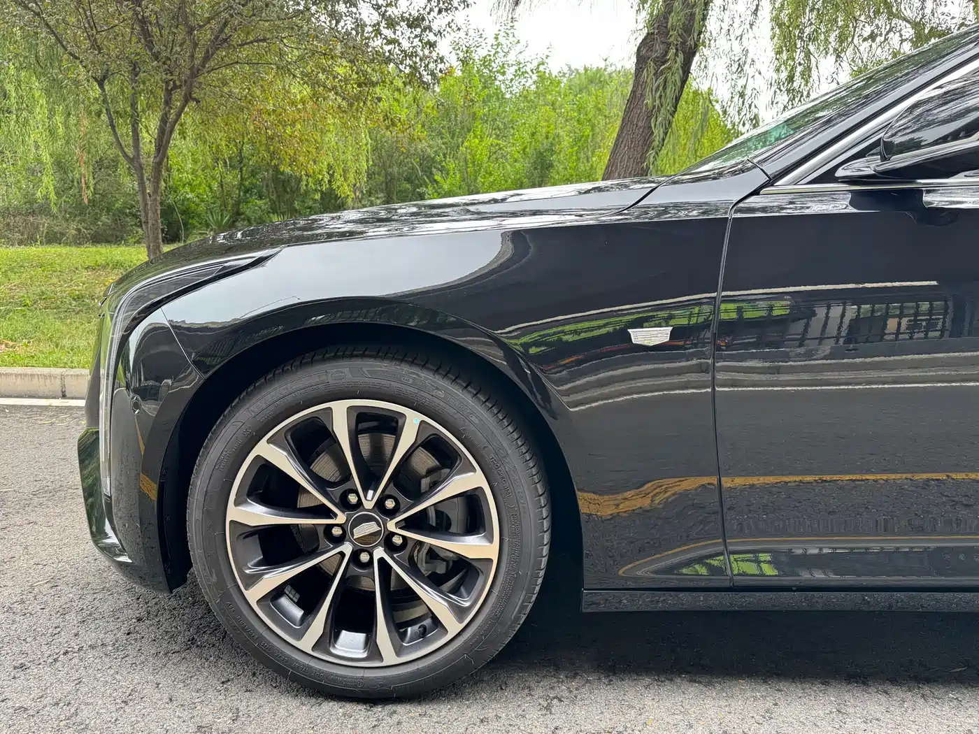 Cadillac CT5 2025 2025 Model 28T Urban Sport Edition
