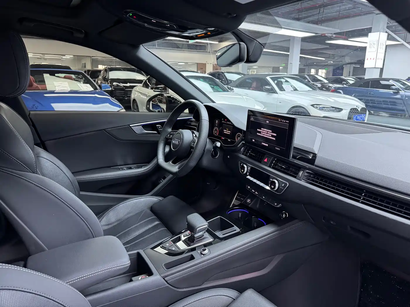 Audi A4L 2024 40 TFSI Luxury Dynamic фото 17