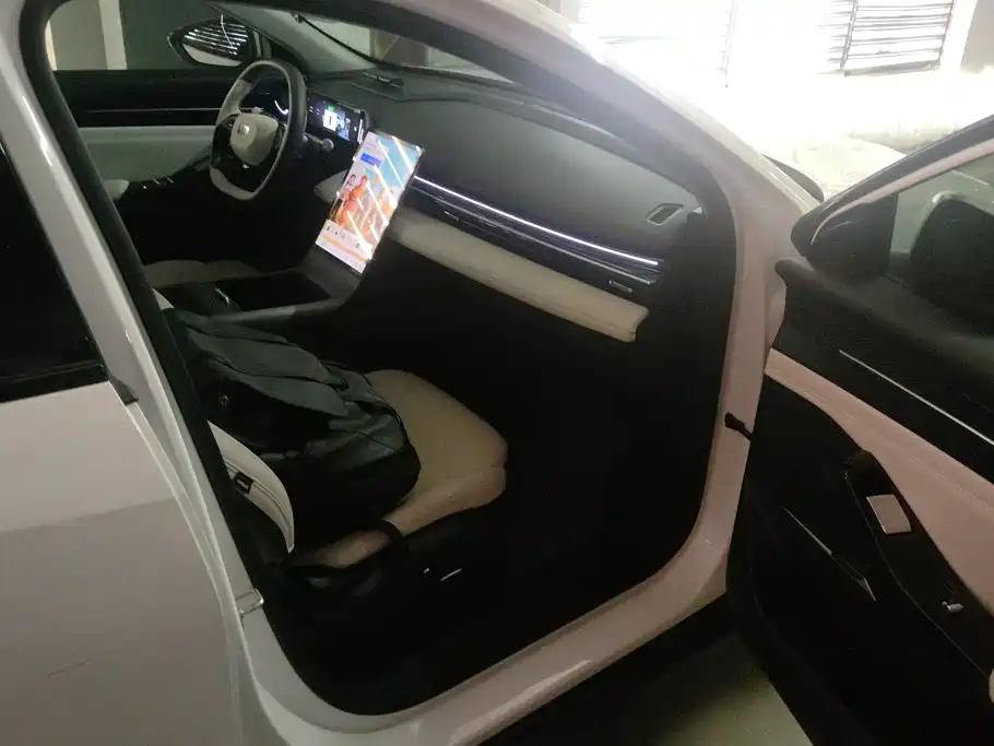 Geely Galaxy Galaxy L6 2024 2023 125km Starship