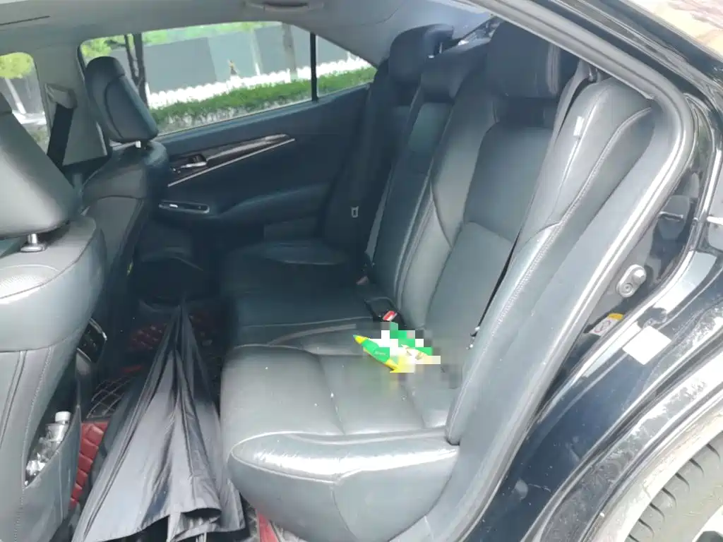 Toyota Crown 2019 2018 2.0T Fashion Edition