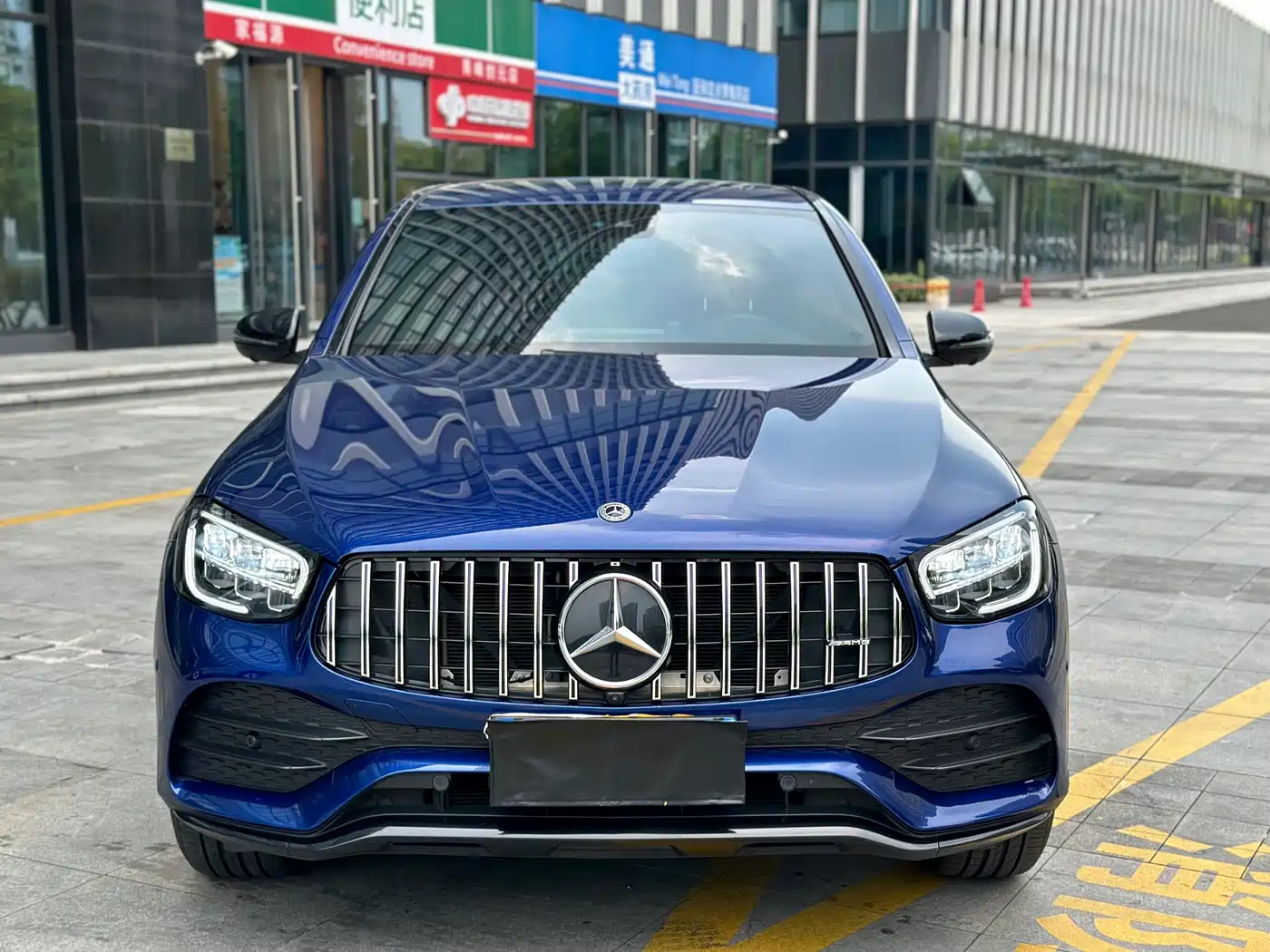 Mercedes-Benz GLC Coupe 2021 GLC 300 4MATIC Coupe SUV фото 3