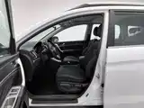 Photo 10 - Haval M6