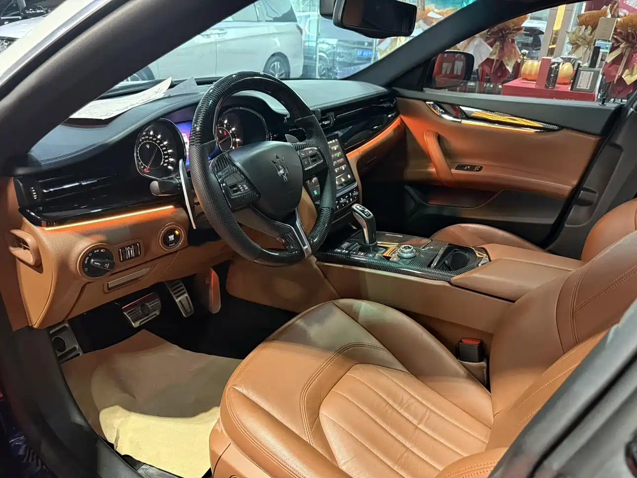 Фото 6 - Maserati Quattroporte