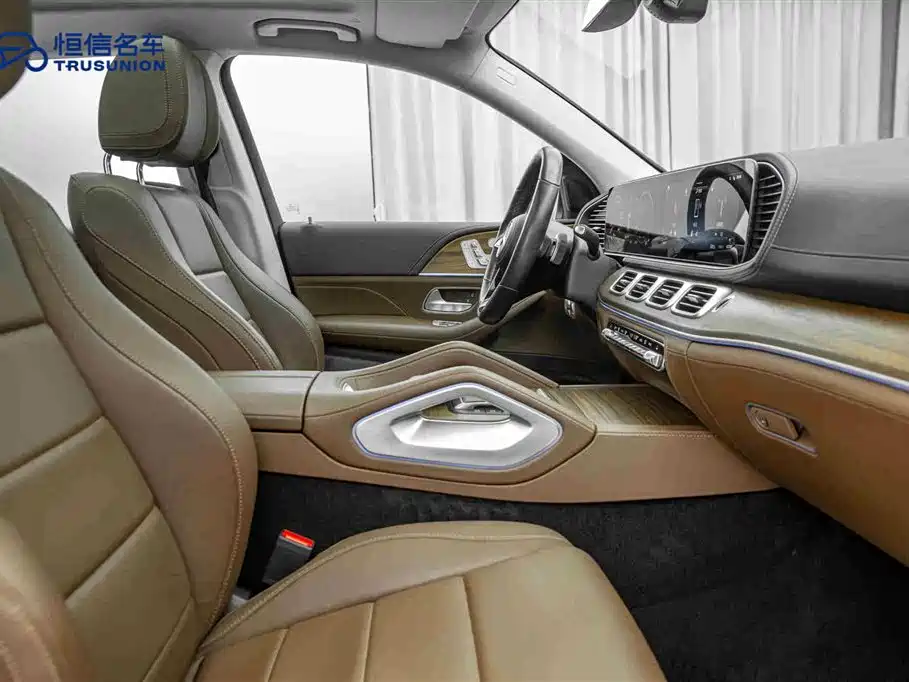 Mercedes-Benz GLE 2024 GLE 450 4MATIC Fashion фото 15